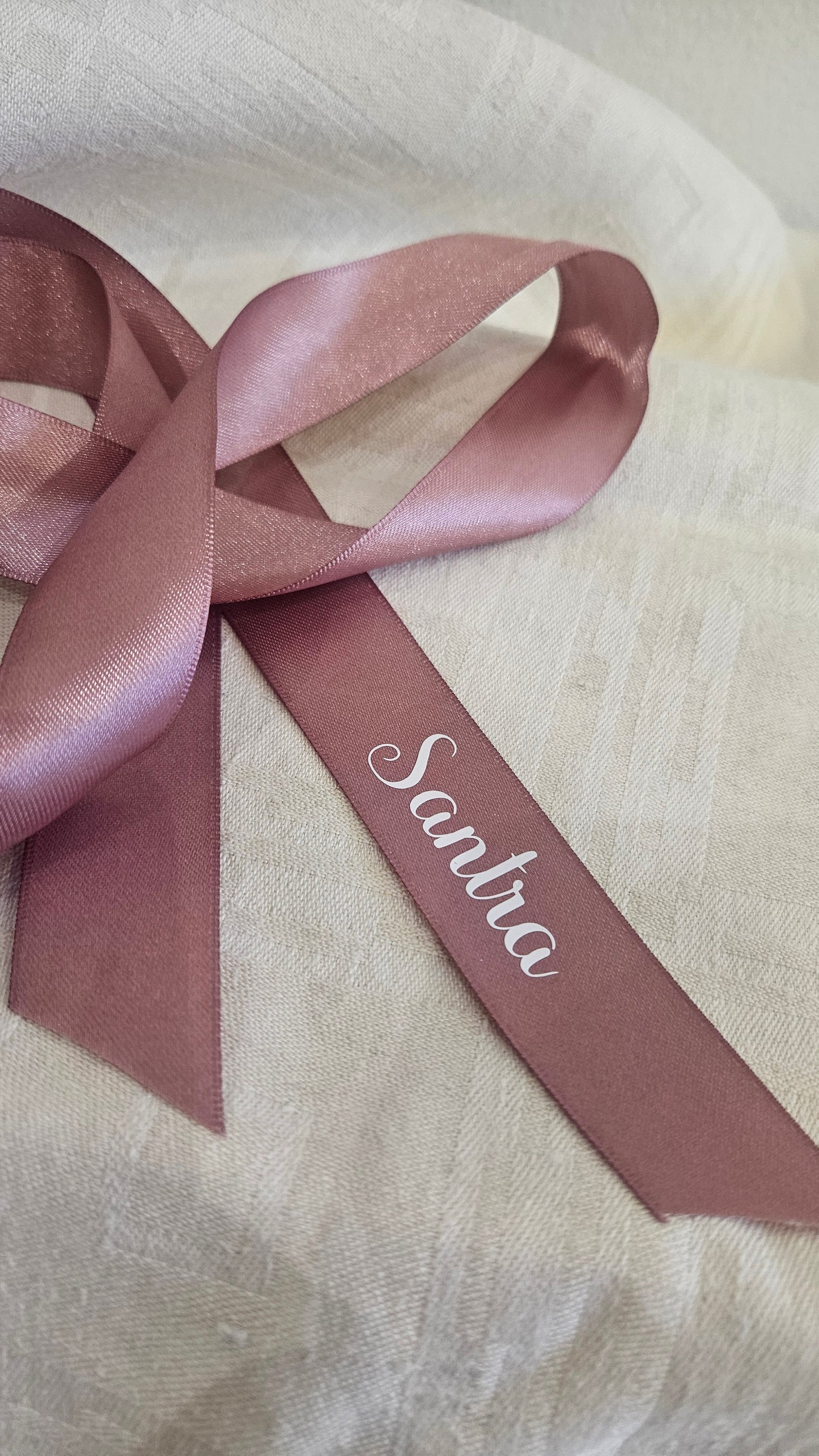 Niminauha -satiininauha omalla nimellä