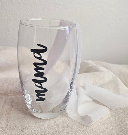 Nimitarra juomalasiin