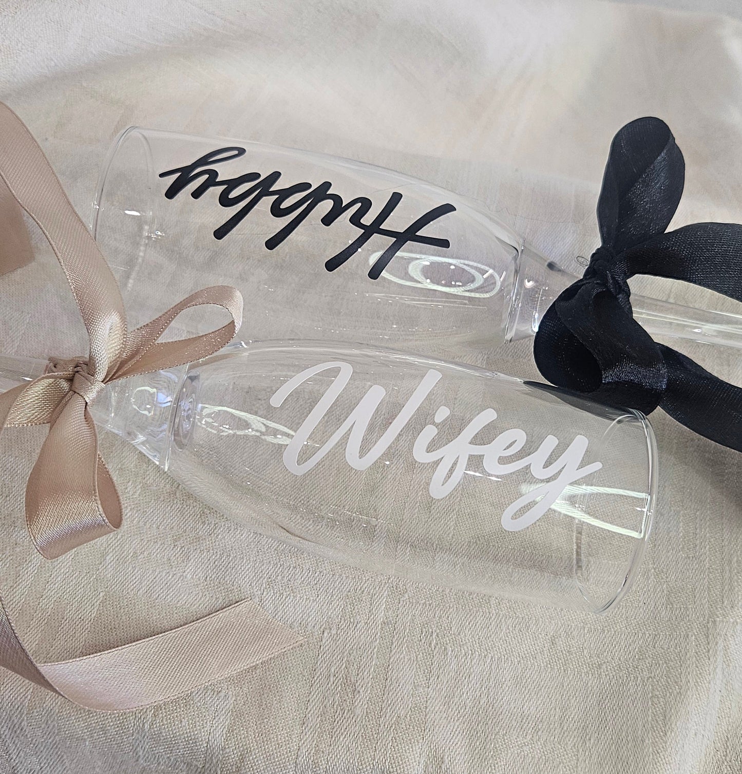 Nimitarra juomalasiin