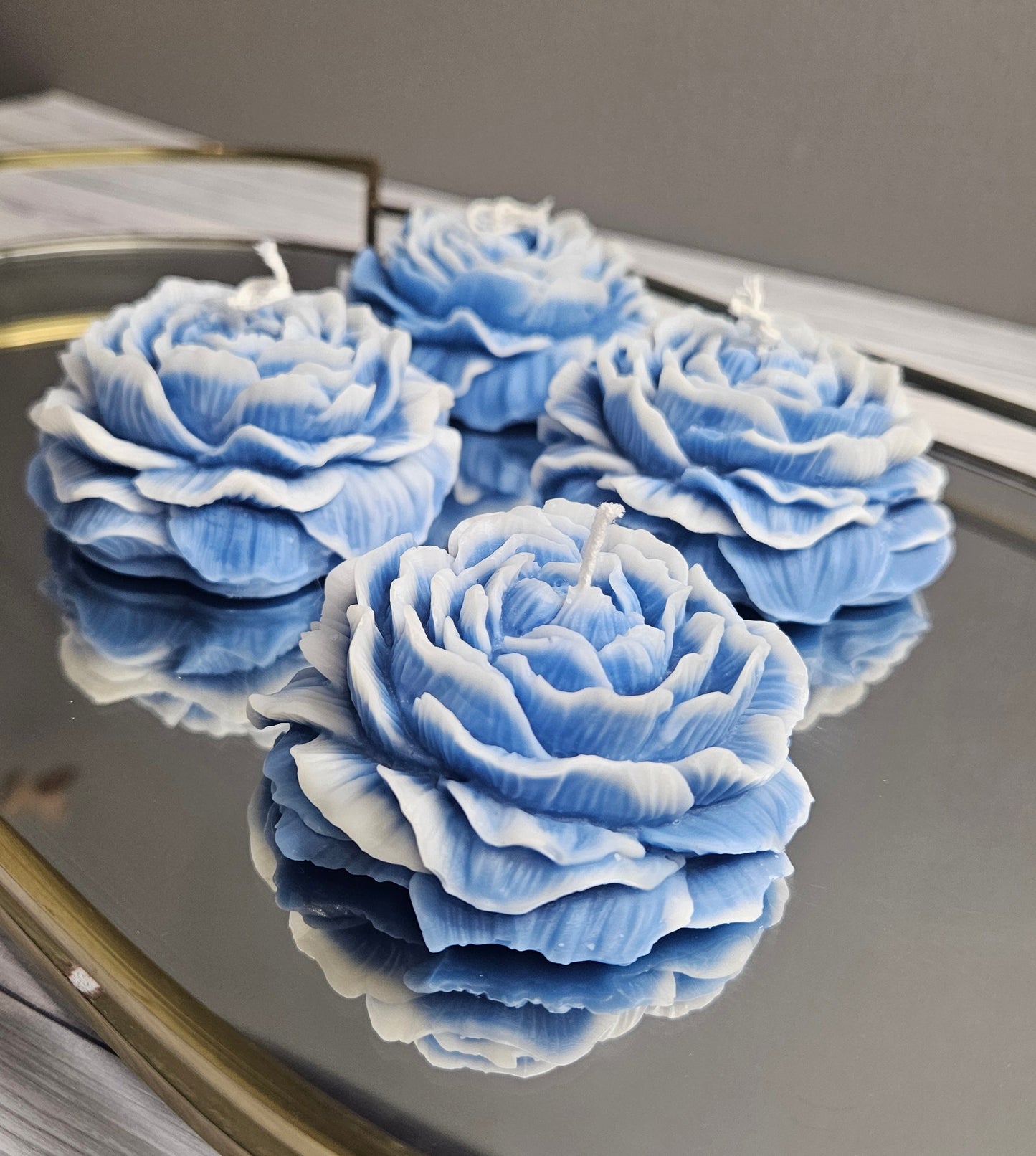 Itsenäisyyspäivän Pioni -kynttilä