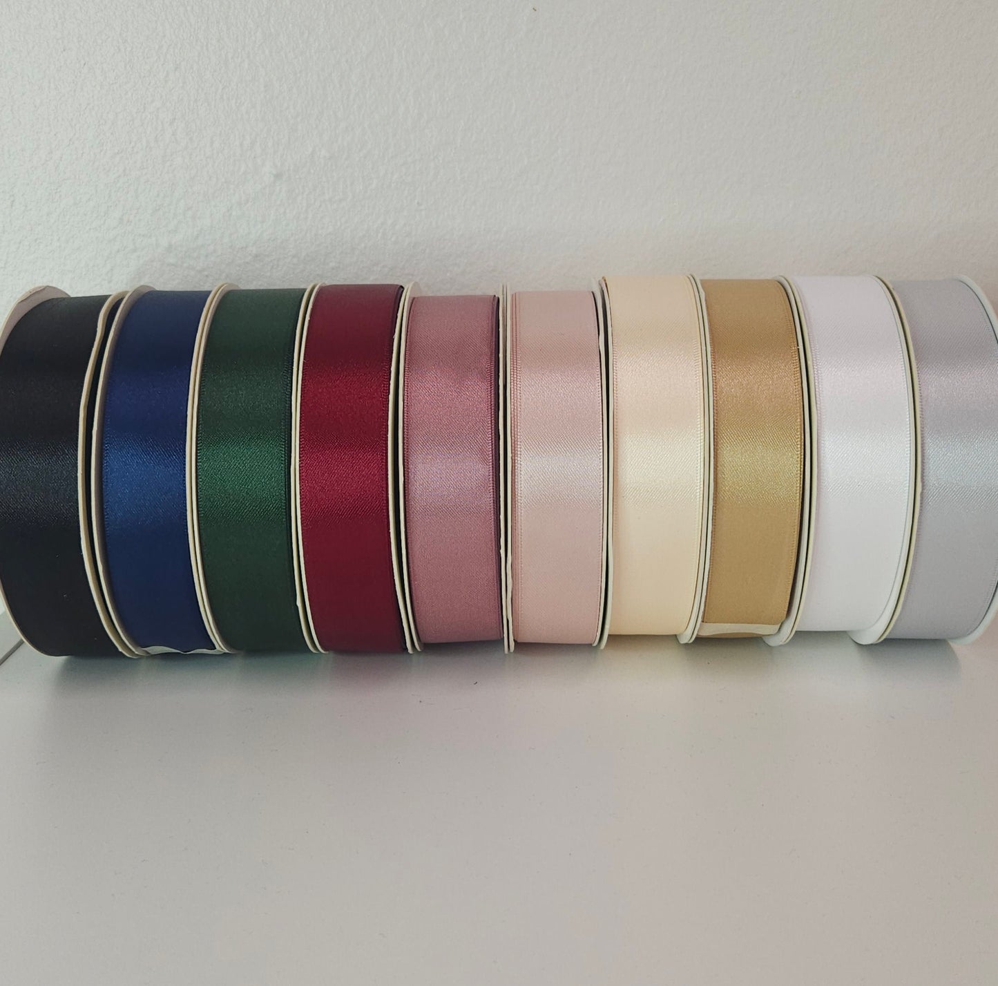 Niminauha -satiininauha omalla nimellä