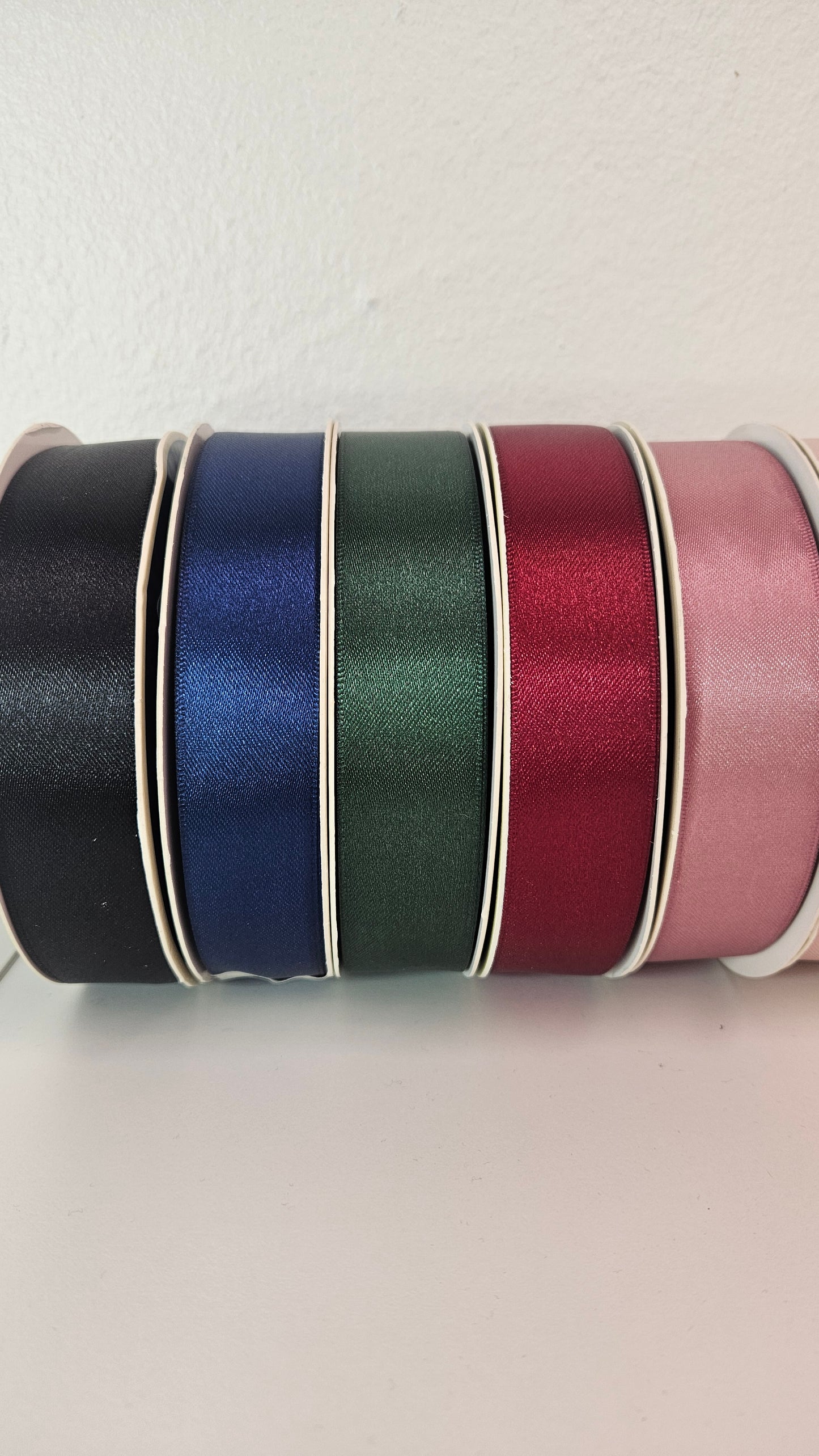 Niminauha -satiininauha omalla nimellä