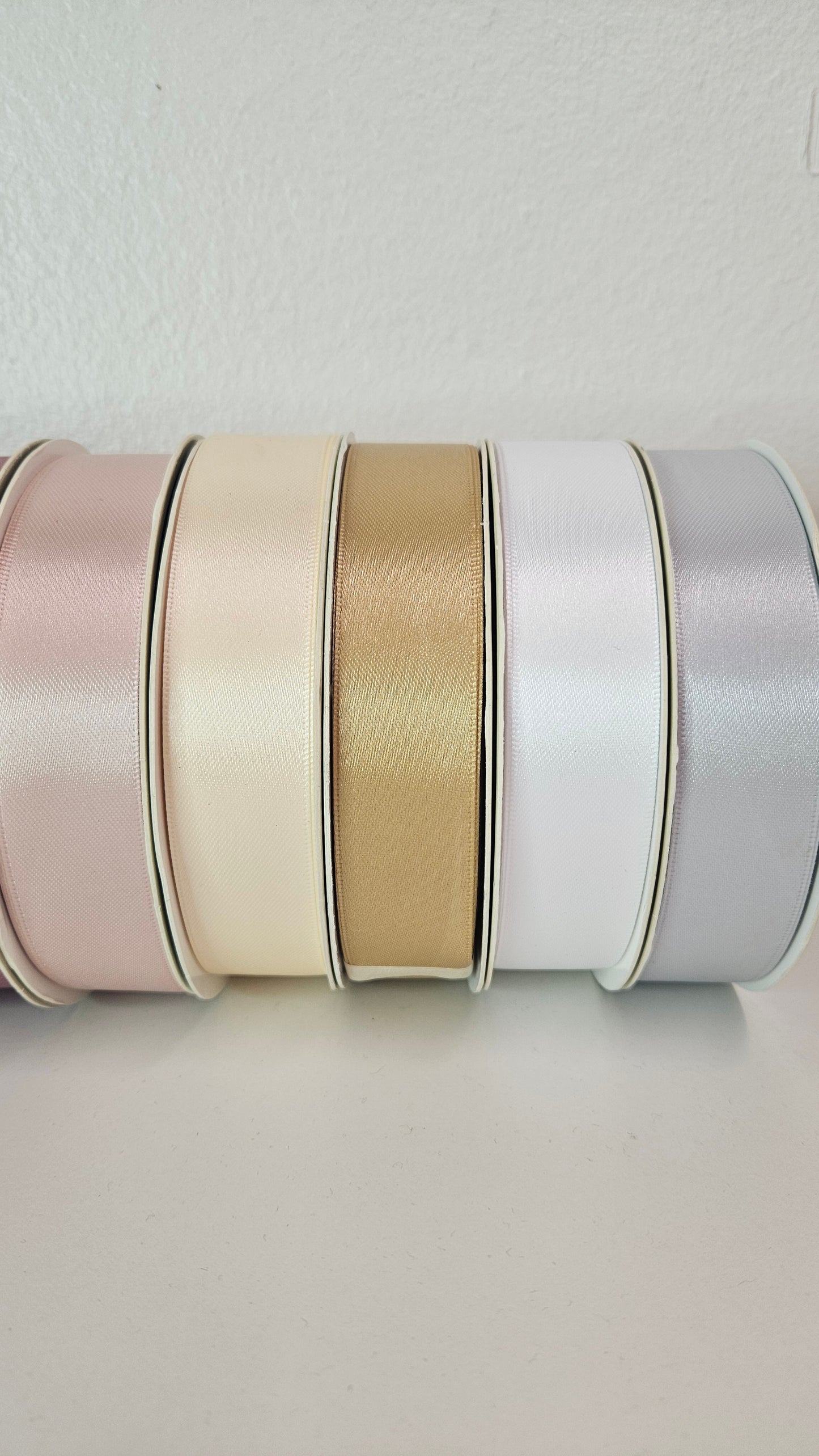 Niminauha -satiininauha omalla nimellä