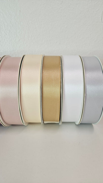 Niminauha -satiininauha omalla nimellä