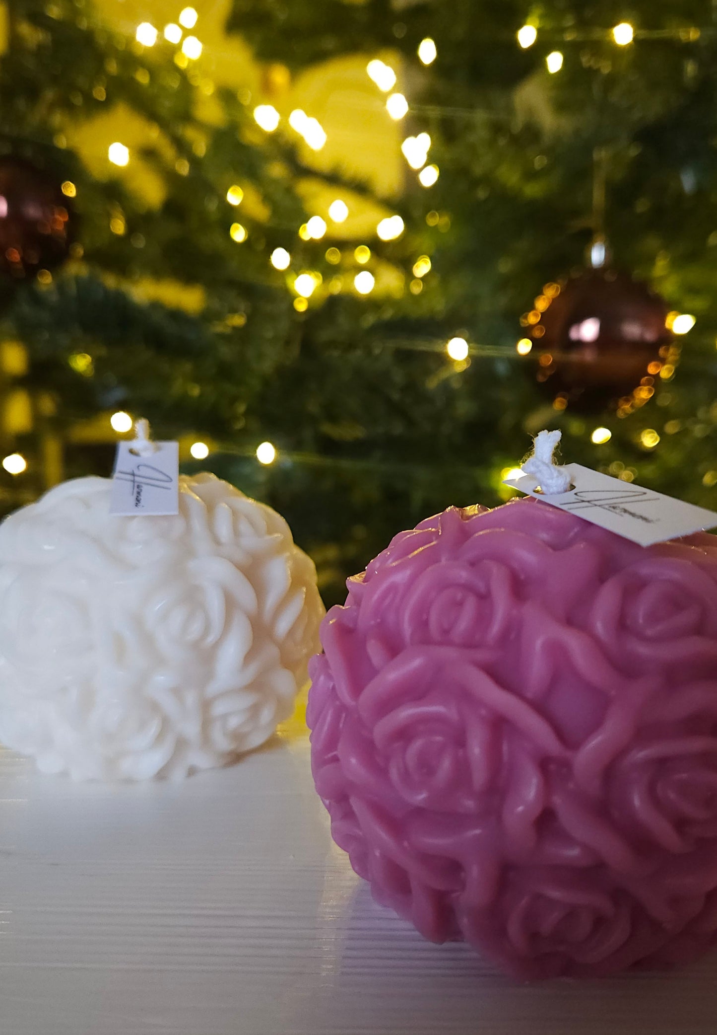 Ruusupallo -kynttilä