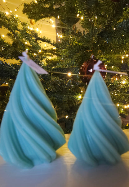 Joulukuusi M -kynttilä